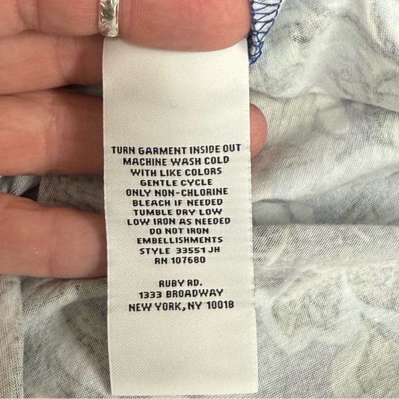 NWT Ruby Rd. Blue Floral Print Beaded Tunic Top L 3/4 Sleeve Cotton Blend Resort - Picture 8 of 11